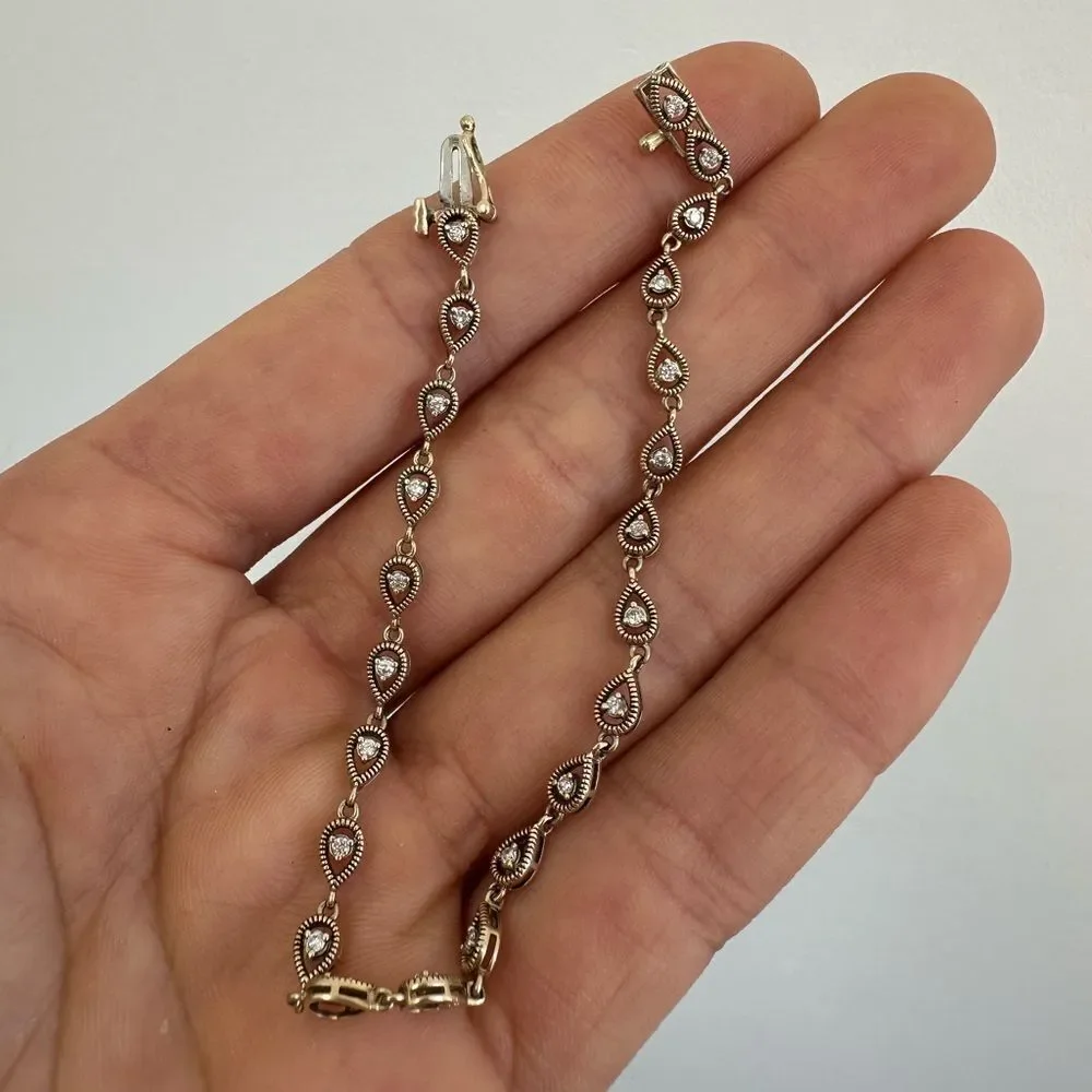 10K Gold Tennis Bracelet 1/3 CT. T.W. Multi-Diamond Teardrop Frame Line Bracelet